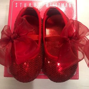 Sparkly red shoes